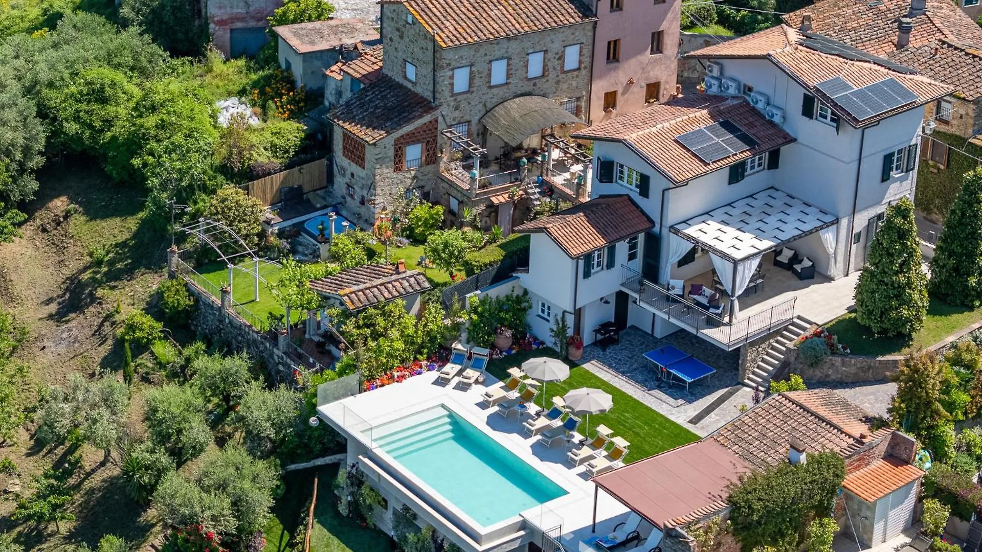 Villa Elena 9&1, Emma Villas Stiava