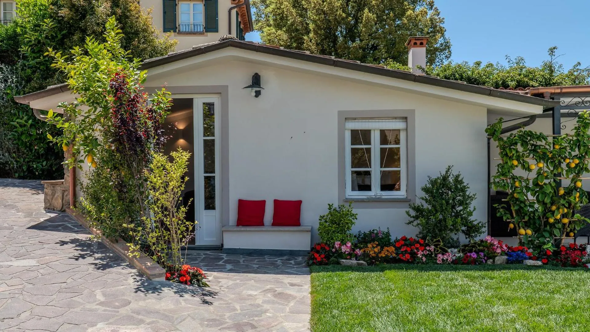Villa Elena 9&1, Emma Villas Stiava